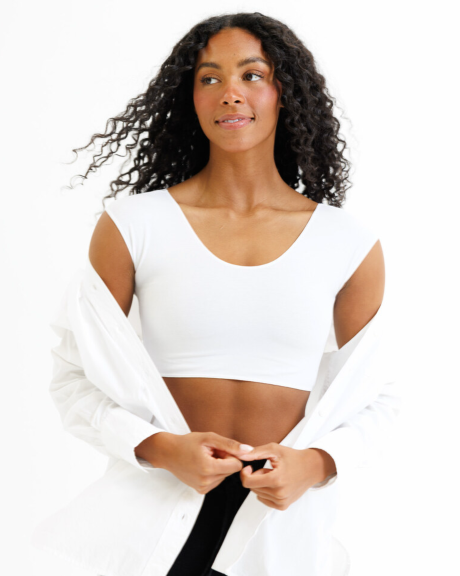 Demi Tee